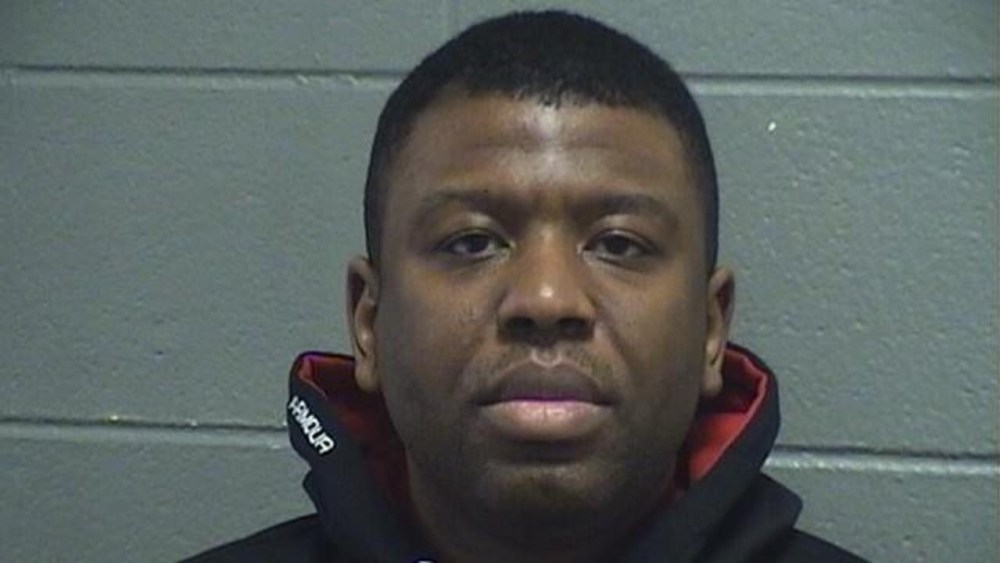 CHICAGO POLICE OFFICER CHARGED WITH GROPING WOMAN IN CUSTODY